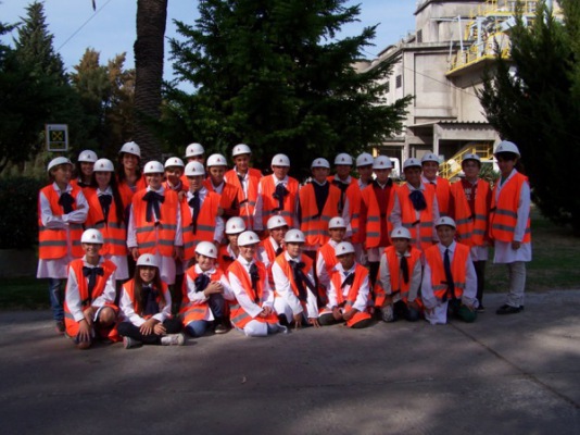 Culmina ciclo 2015 de visitas escolares a planta Sayago